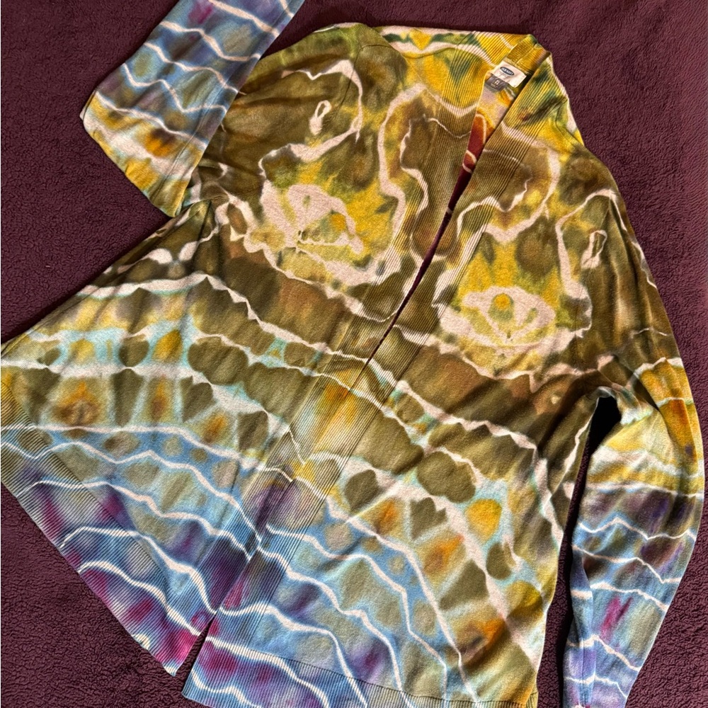 (C)Old Navy Tie-Dye Cardigan
